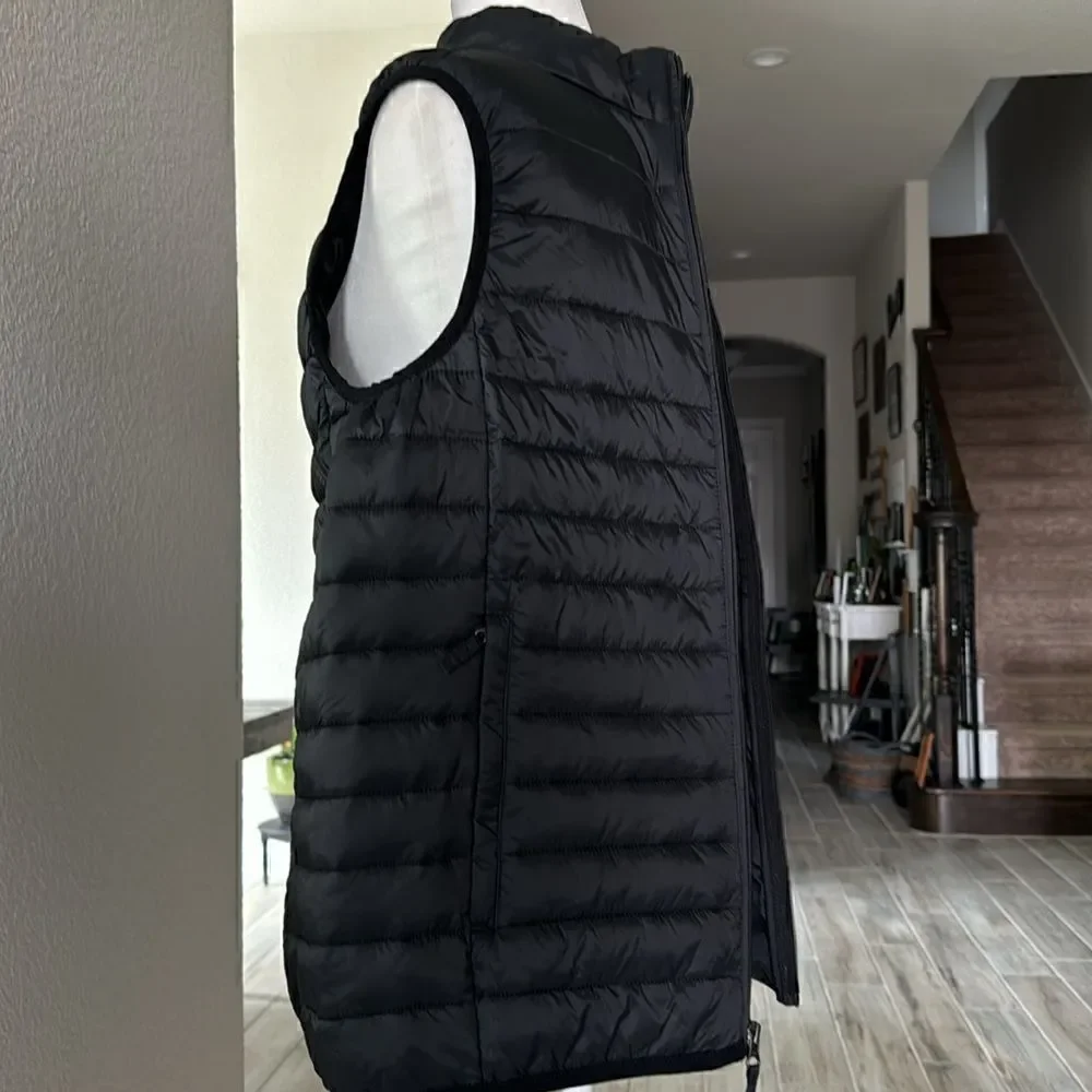 Amazon Essentials Puffer Back Vest Lightweight Mocked M Zip Up Water Resistant